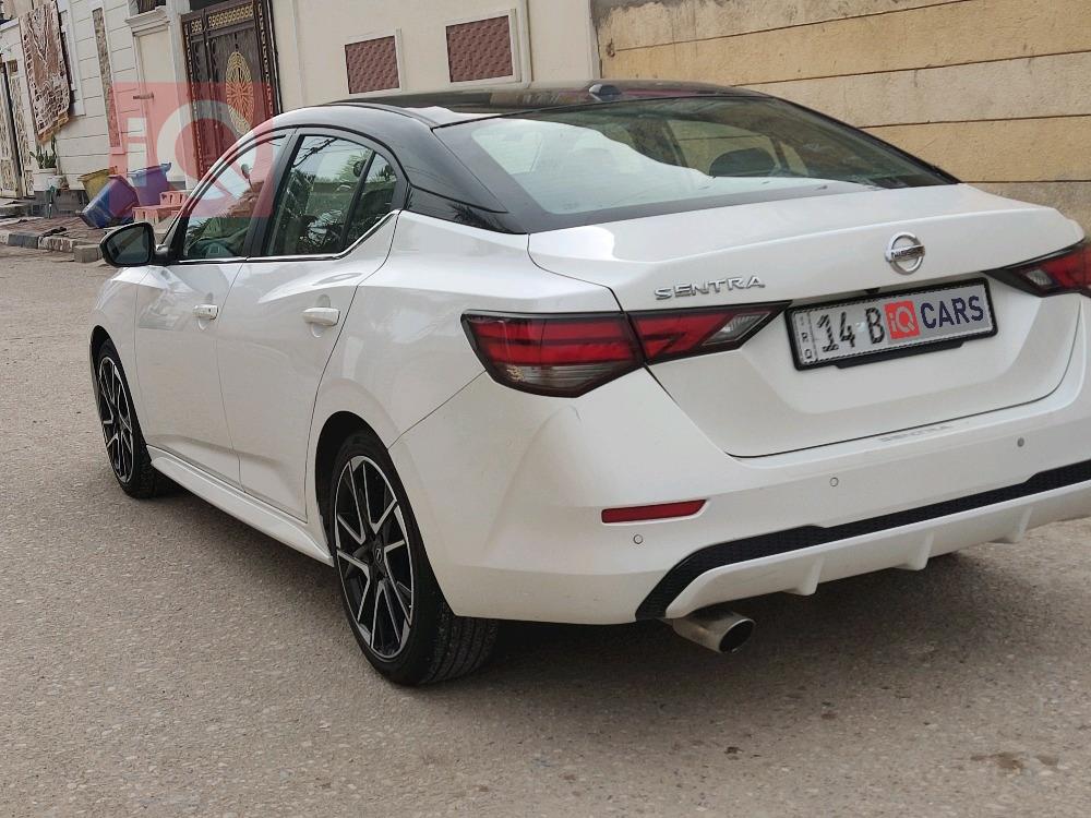 نيسان سنترا